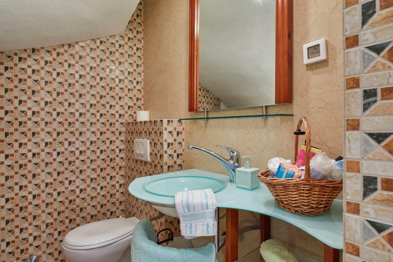 Villa Adria Kotor Eksteriør billede