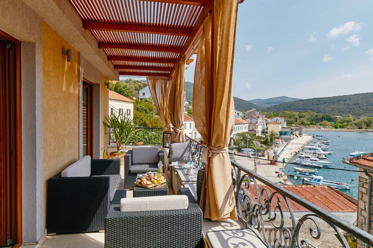 Villa Adria Kotor Eksteriør billede
