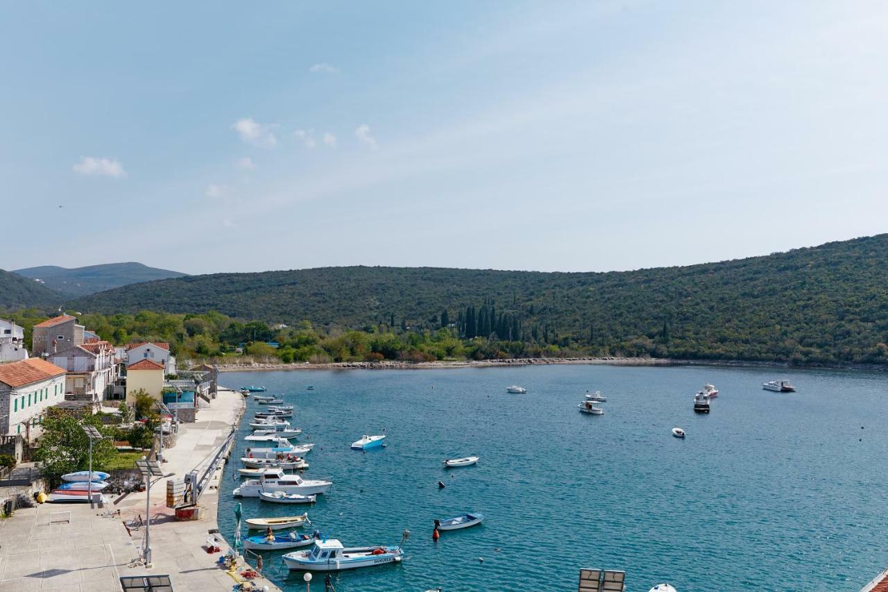Villa Adria Kotor Eksteriør billede