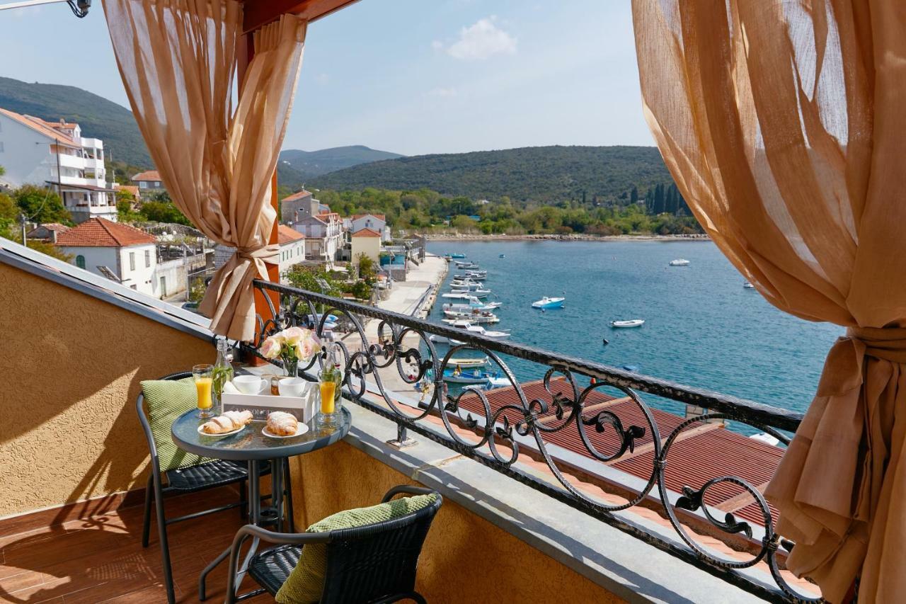 Villa Adria Kotor Eksteriør billede